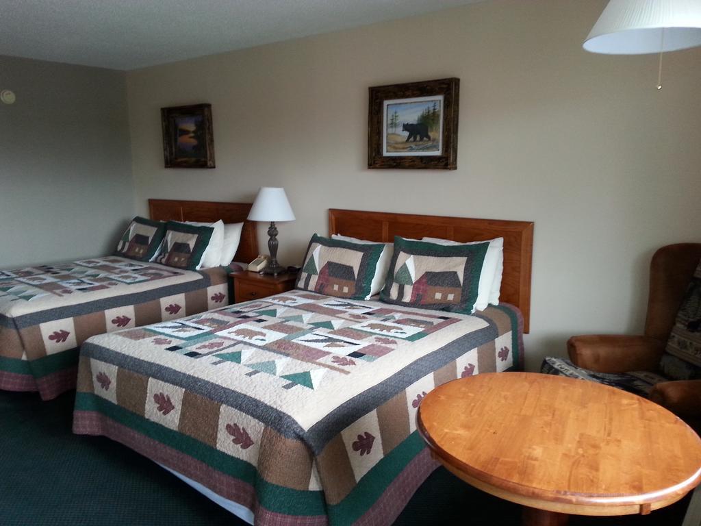 Mountain Breeze Motel Pigeon Forge Bagian luar foto
