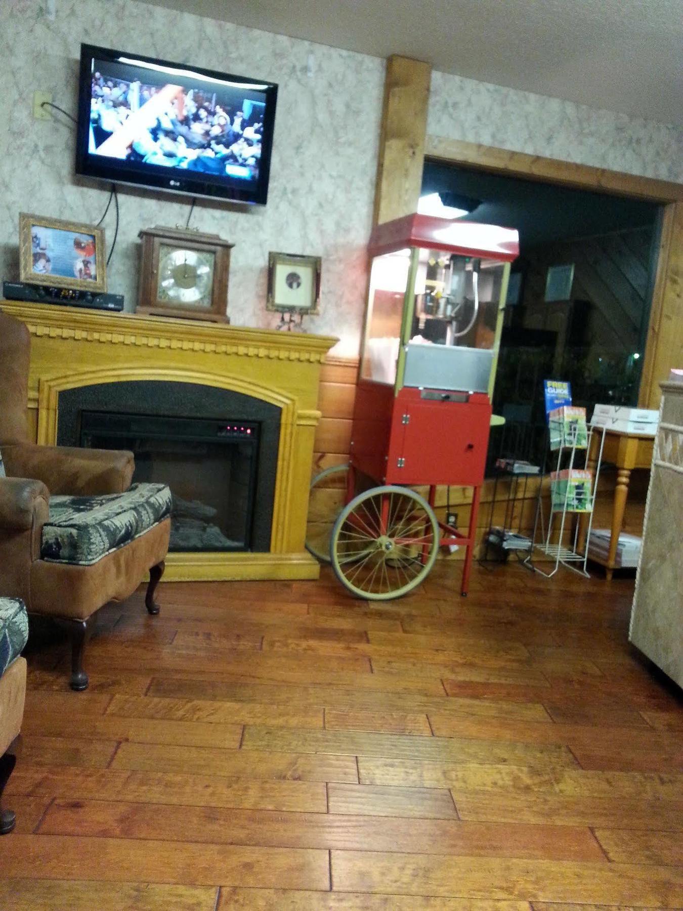 Mountain Breeze Motel Pigeon Forge Bagian luar foto